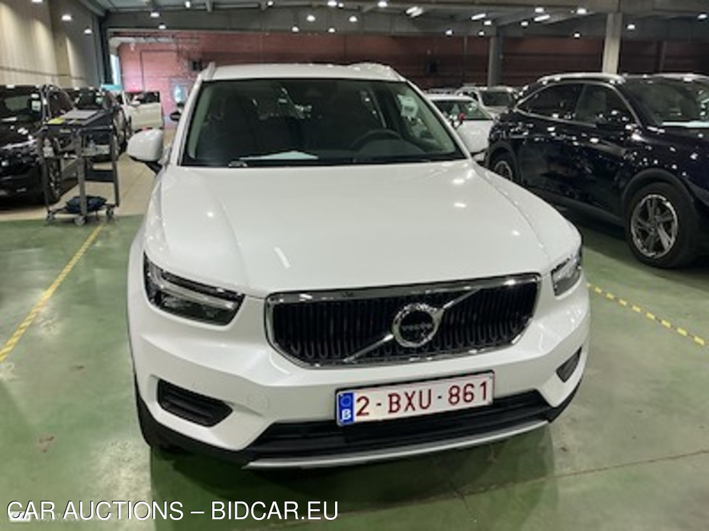 Volvo XC40 1.5 T2 MOMENTUM PRO AUTO