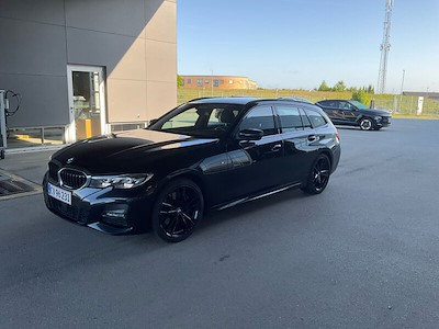 BMW 3 serie 3.0 330D XDRIVE F M-SPORT TOURING AUTO UA!