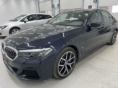 BMW Series 5 530e Sedan F M Sport UA!