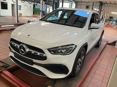 Mercedes-Benz GLA 2.0 GLA 200 D BUSINESS AMG DCT UA!