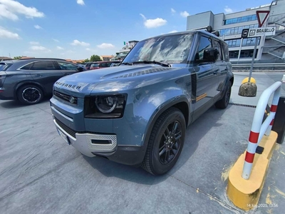 Land Rover Defender 3.0D I6 250 110 SE AWD auto., 2024