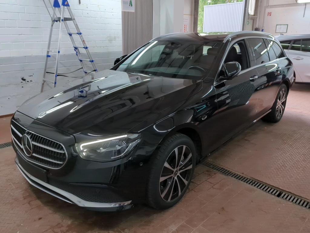 Mercedes-Benz E 300 DE 4MATIC T 9G-TRONIC Avantgarde, 2022
