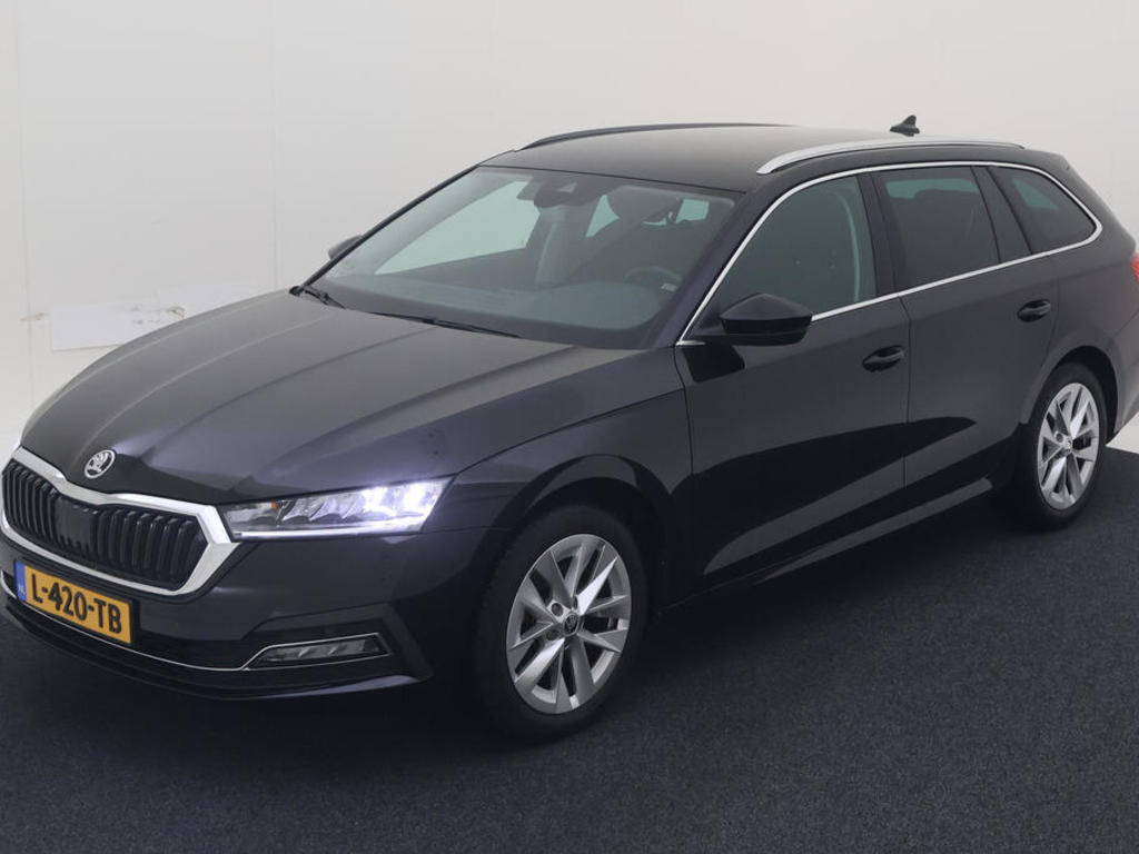 Skoda Octavia combi 1.0 TSI 110PK BUSINESS EDITION CHROME LED TREKHAAK, 2021
