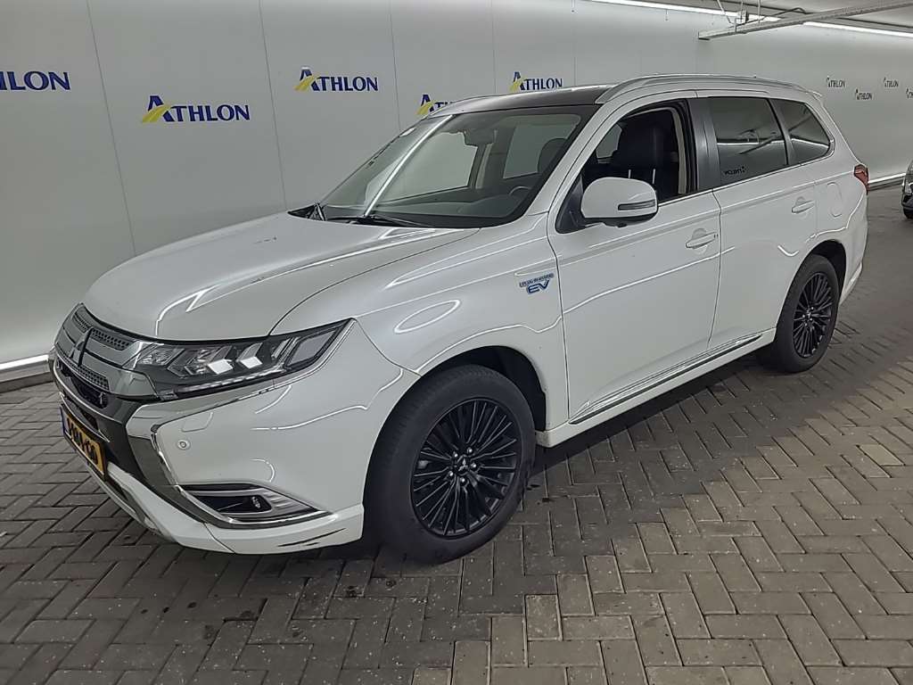 Mitsubishi Outlander PHEV INTENSE+ 5D 165KW, 2020