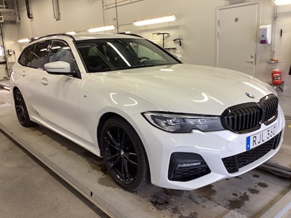 BMW 3-serie 320d Touring xDrive M Sport HiFi Skinn/Alcantara Drag