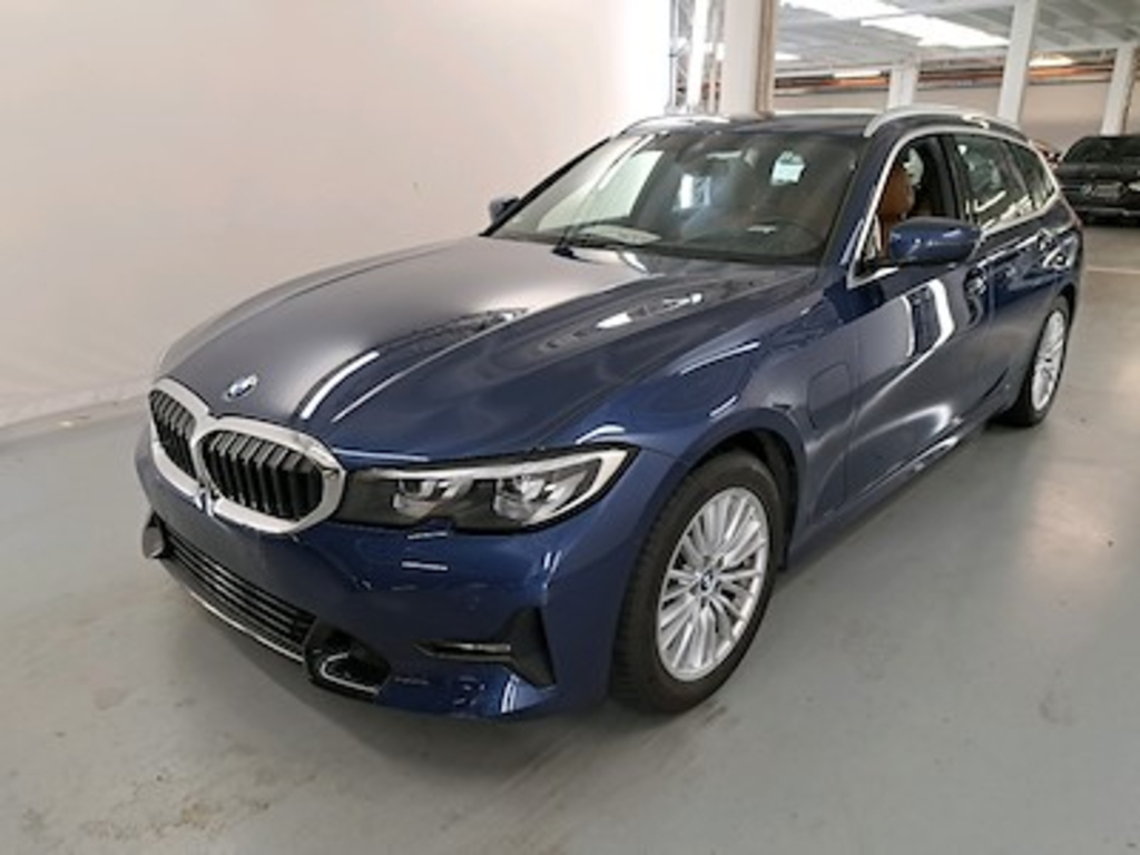 BMW 3 touring - 2019 330eA PHEV Business Plus Model Sport