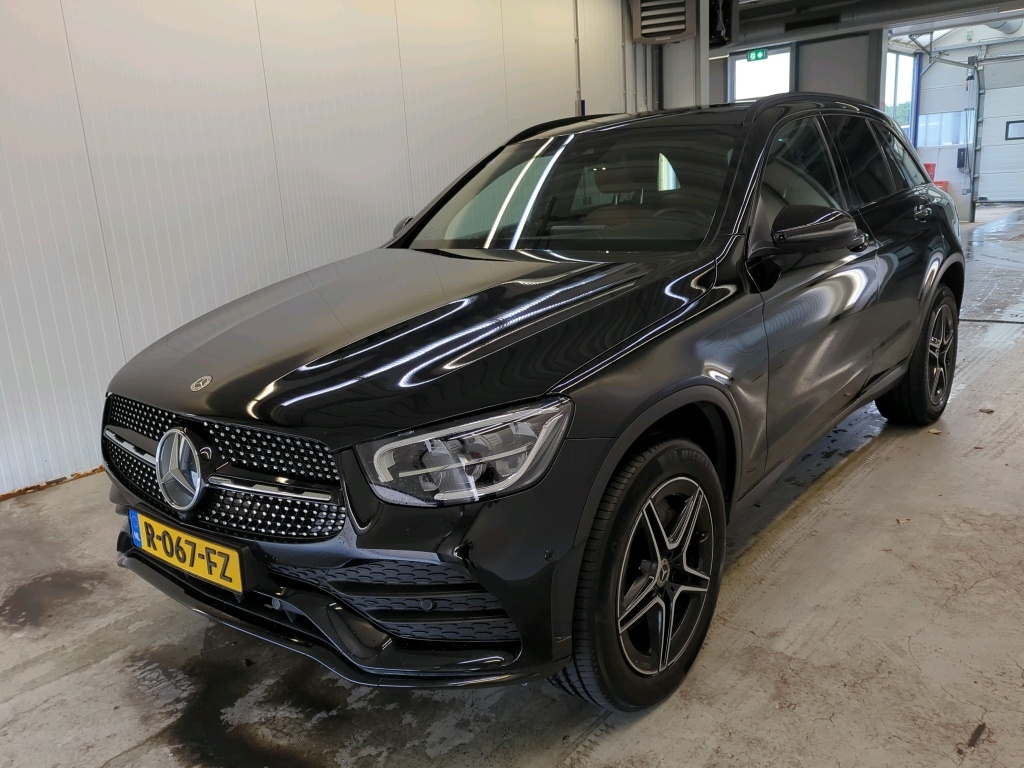 Mercedes-Benz GLC 300 e 235kW 4M Business Solution AMG automaat, 2022