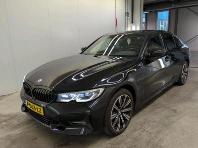 BMW 320 EA 150kW PHEV Business Edition Plus, 2022