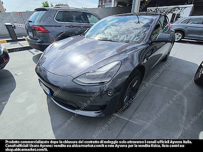 Tesla model 3 75 kwh long -