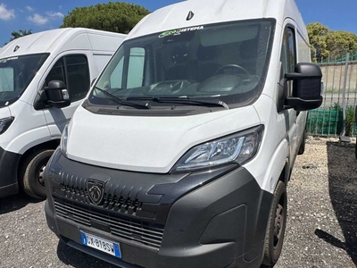Peugeot Boxer 2.2 BLUEHDI 140 S&S 333 L2H2, 2024