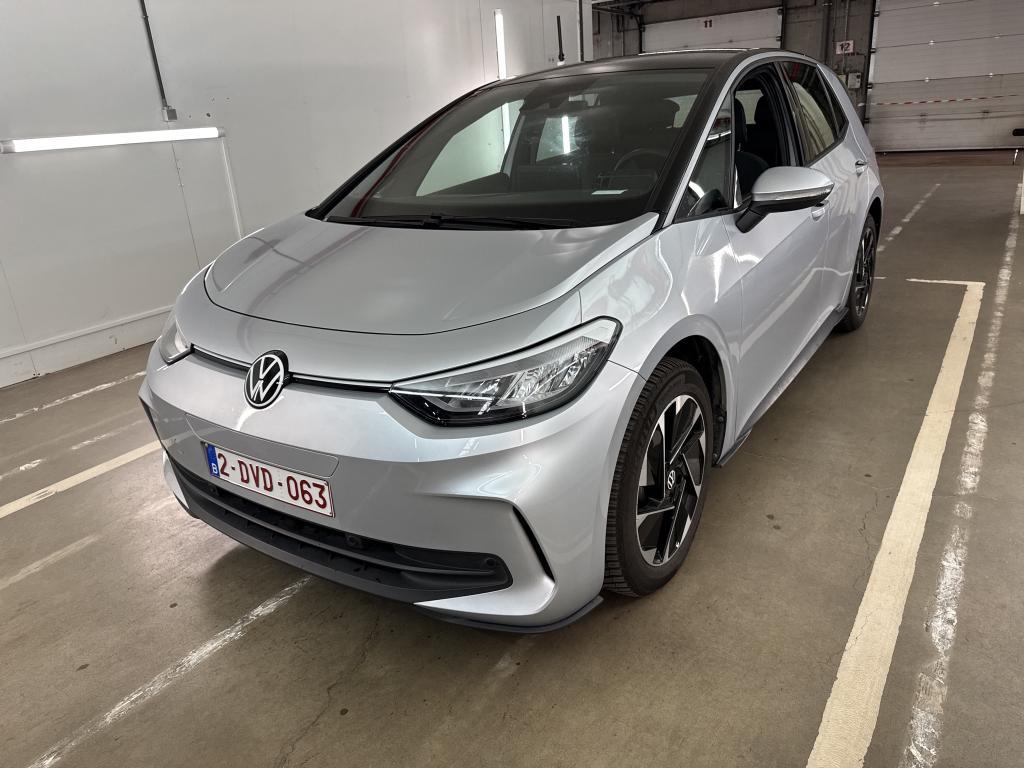 Volkswagen Id.3 ID.3 58 KWH LIFE BUSINESS PRO 150KW/204PK 5D/P AUTO-1 (4 SEIZOENEN BANDEN) - WLTP ONVOLLEDIG, 2023
