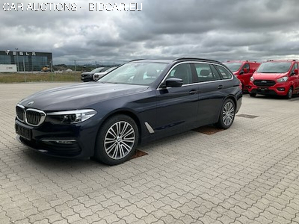 BMW 520D 2.0 TOURING CONNECTED AUTO UA!