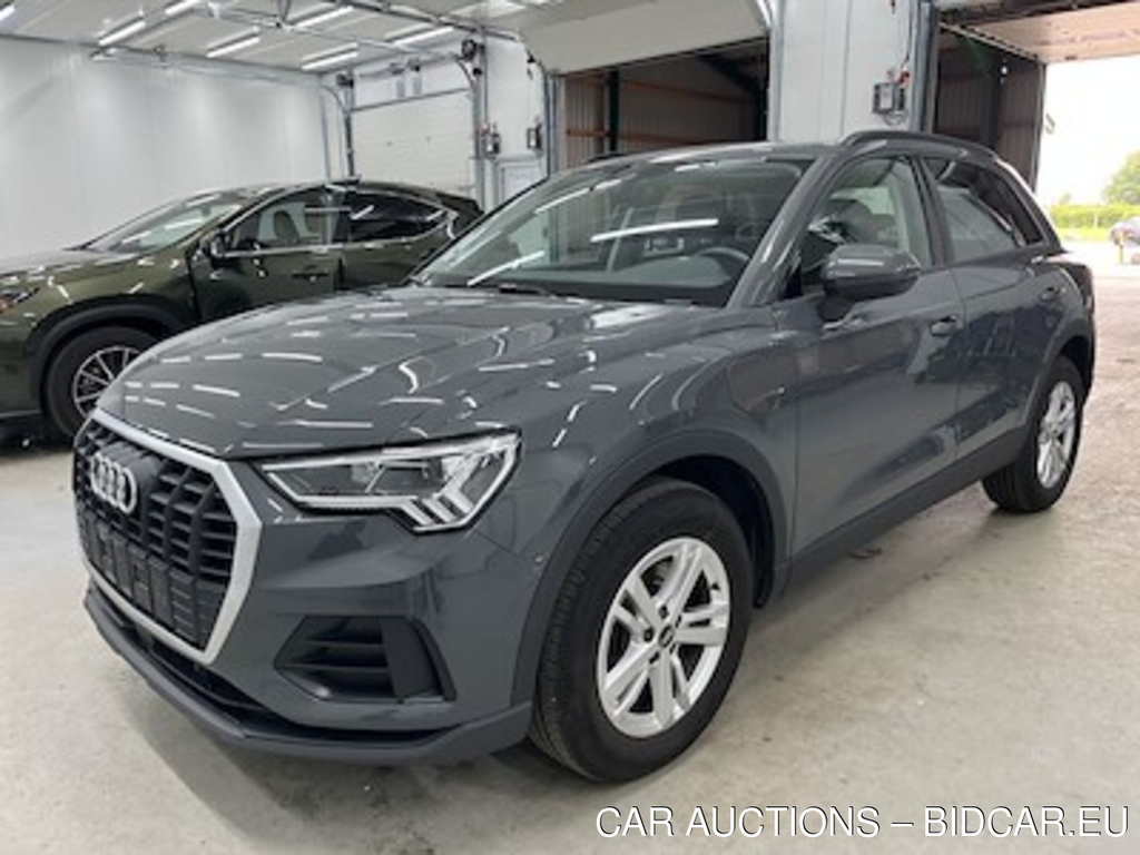 Audi Q3 45 TFSI e 245 S tronic Attitude Plus UA!