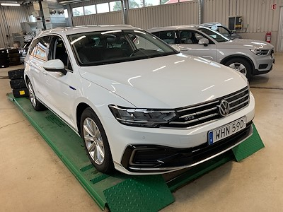 Volkswagen Passat GTE Drag Paket Skinn Varmare Navi