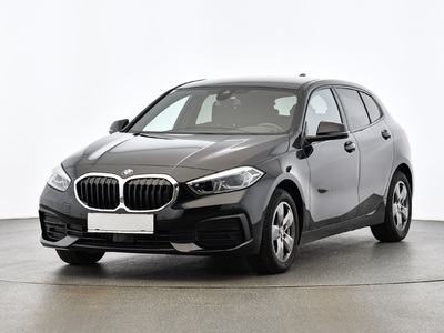 BMW 118i (F40) -, 2021
