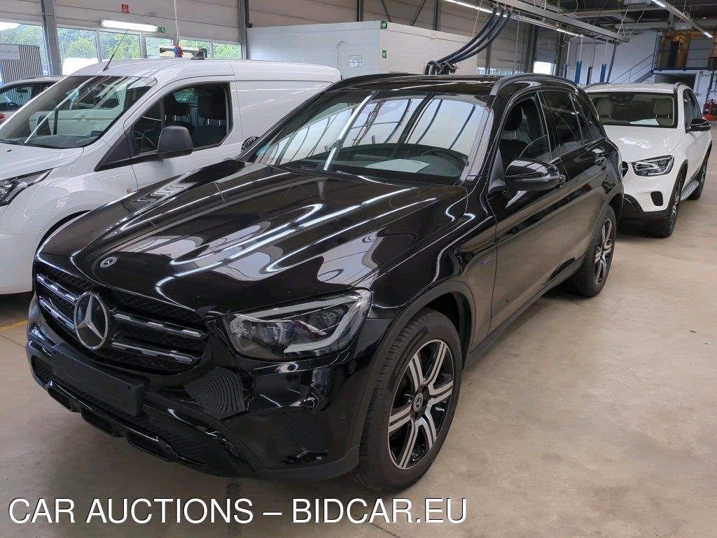 Mercedes-Benz Glc 300 DE 4MATIC 9G-TRONIC, 2021
