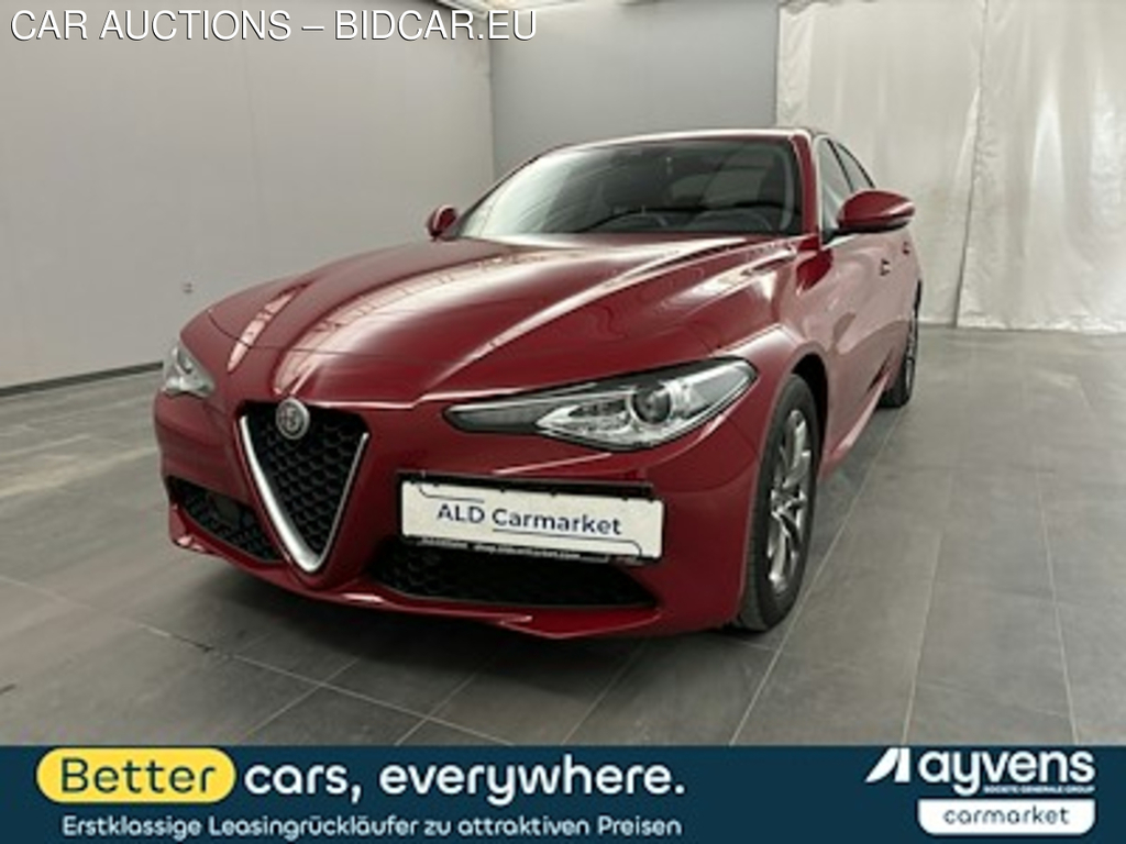 Alfa Romeo Giulia 2.0 Turbo 16V AT8 Super Limousine, 4-turig, Automatik, 8-Gang