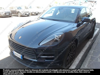 Porsche macan 2.0 sport utility vehicle -