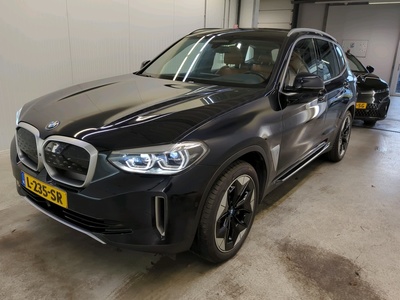 BMW IX3 210kW / 80kWH Executive automaat, 2021