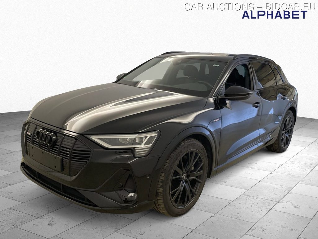 Audi e-tron 55 quattro S Line, 2021