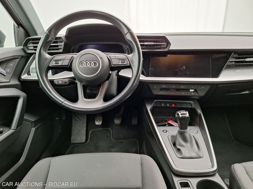 Audi A3 sportback diesel - 2020 A3 SPORTBACK 30 TDI S LINE, 2021