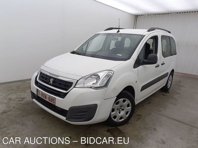 Peugeot Partner tepee 2plc diesel - 2015 PARTNER TEPEE 1.6 BLUEHDI ACTIVE, 2017