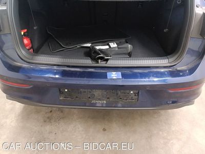 Volkswagen Golf viii GOLF 1.0 ETSI LIFE BUSINESS OPF DSG, 2023