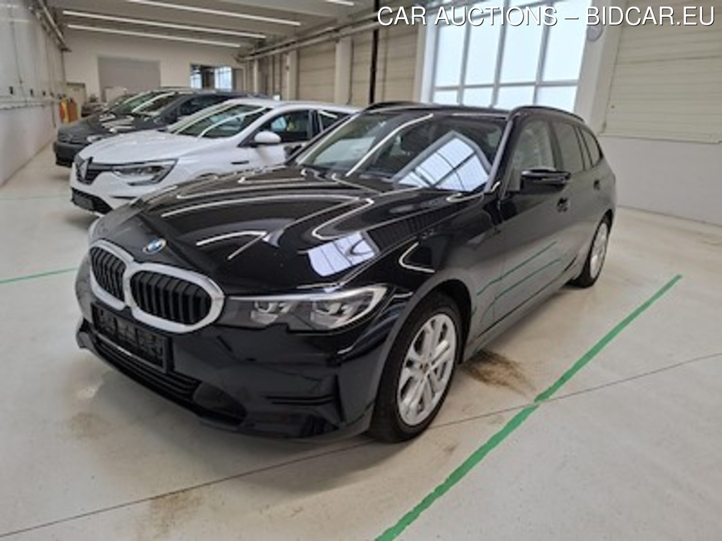 BMW Series 3 318d A Touring 110KW