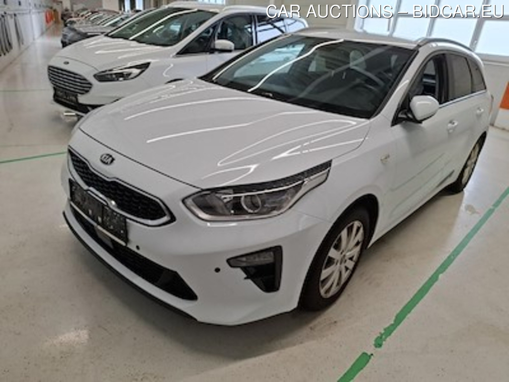 Kia Ceed SW Silber 1.6 CRDi SCR ISG DCT7 100KW