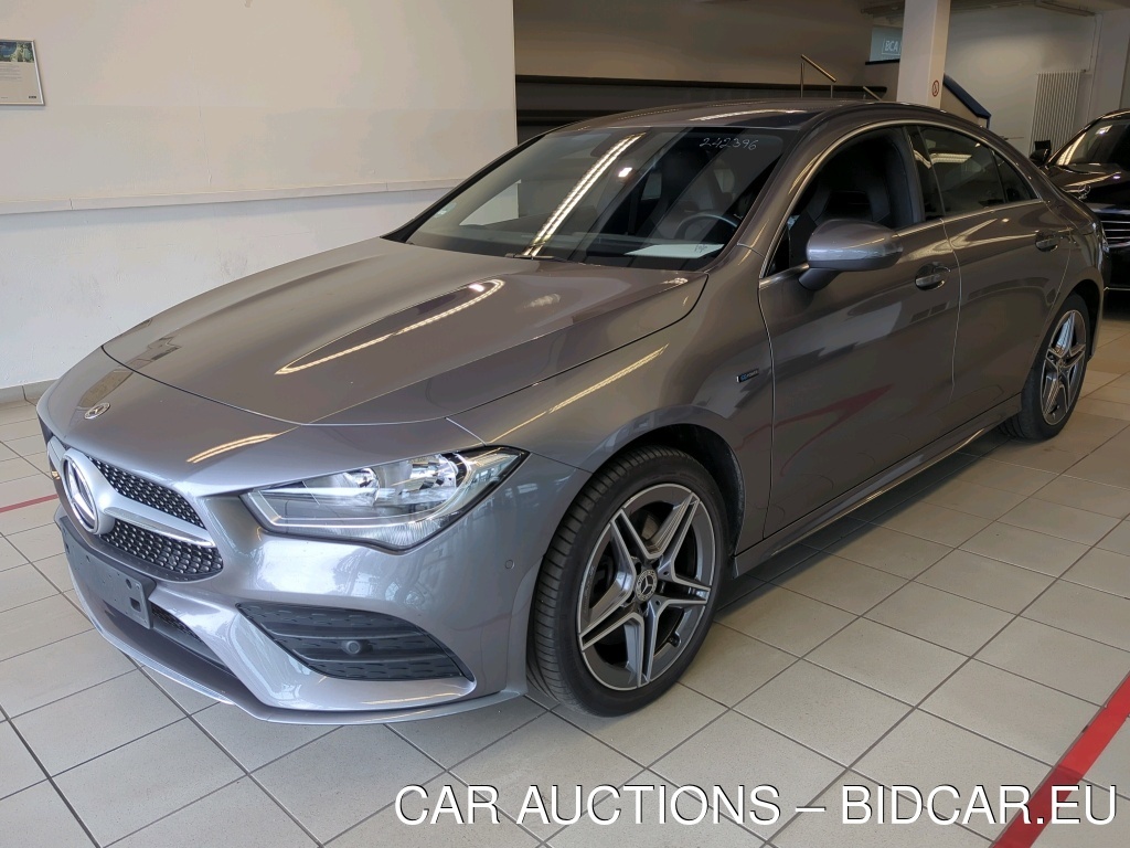 Mercedes-Benz Cla 250 E 8G-DCT AMG Line, 2021