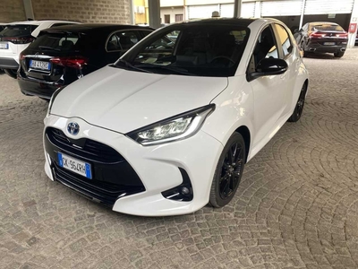 Toyota Yaris Hybrid Lounge MY22, 2022