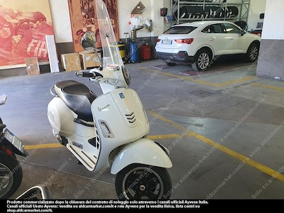 Piaggio vespa gts 300 super abs -