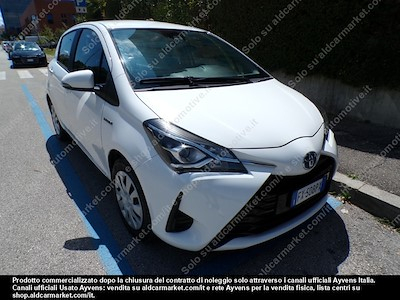 Toyota yaris 1.5 hybrid cool my18 -