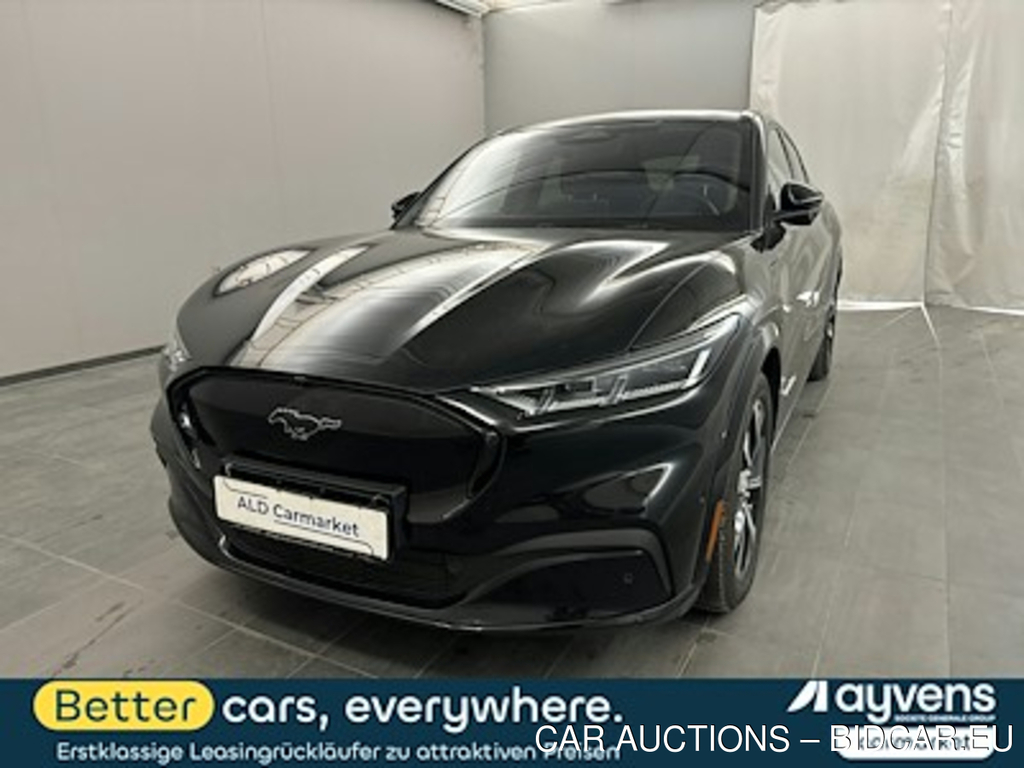 Ford Mustang mach-e AWD Geschlossen, 5-turig, Direktantrieb, 1-Gang