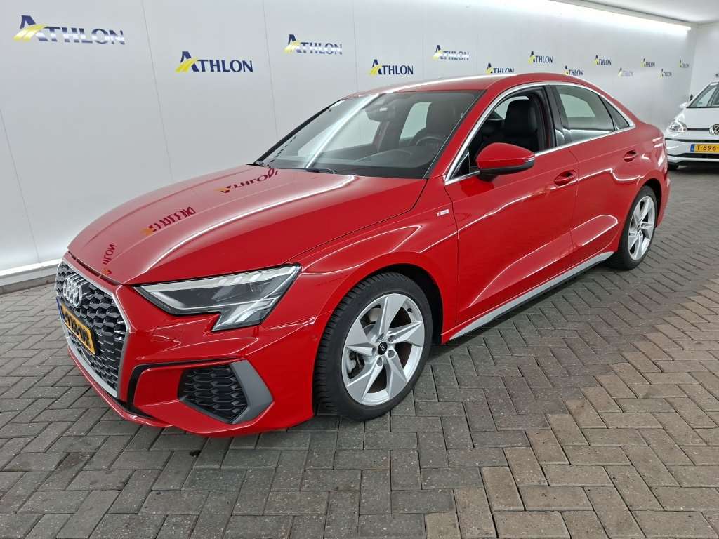 Audi A3 Limousine 30 TFSI S TRONIC S EDITION 4D 81KW, 2021
