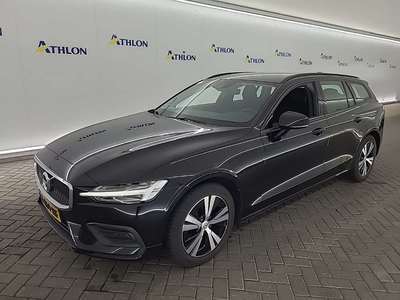 Volvo V60 B3 AUTOMAAT MOMENTUM ADVANTAGE 5D 120KW, 2021