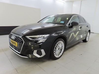 Audi A3 limousine 35 TFSI S tronic Business edition 4d