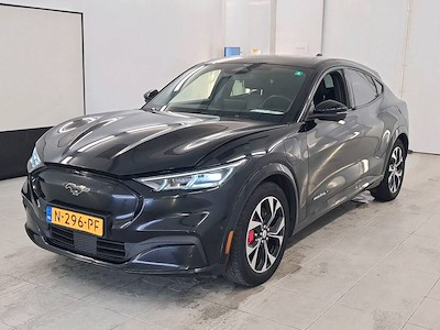 Ford Mustang mach-e 98kWh Extended Range AWD auto