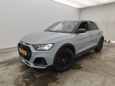 Audi A1 citycarver A1 CITYCARVER 35 TFSI S TRONIC (EU6AP), 2021
