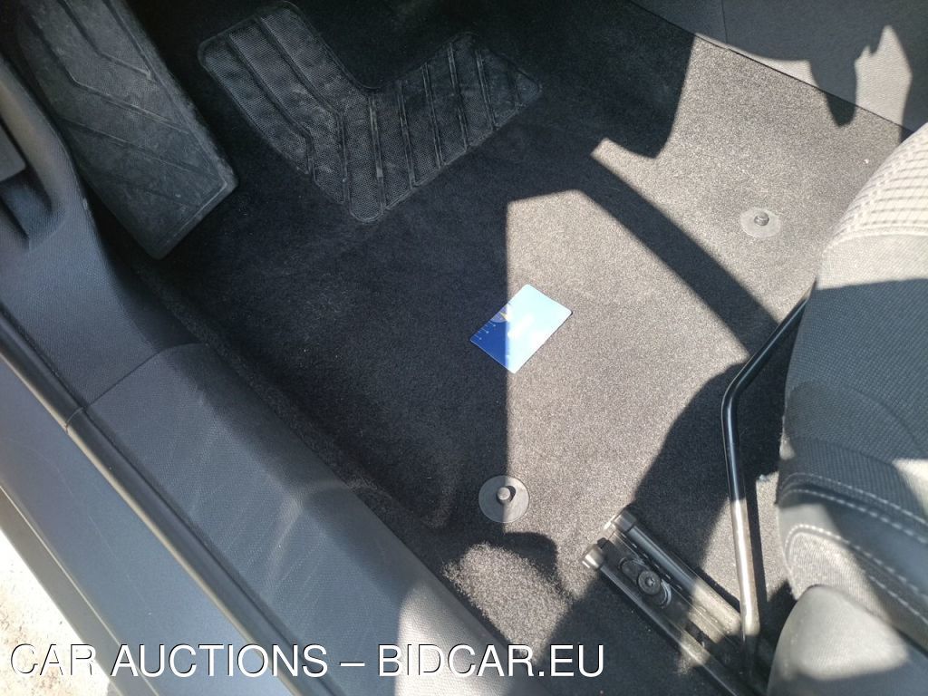 Peugeot 308 sw diesel - 2017 308 SW 1.5 BLUEHDI TECH EDITION (EU6.2), 2020