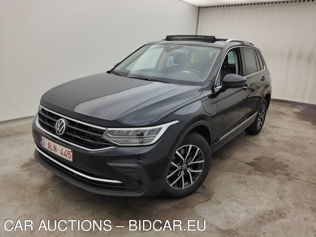 Volkswagen Tiguan - 2021 TIGUAN 1.4 EHYBRID PHEV LIFE OPF DSG (180 KW), 2021