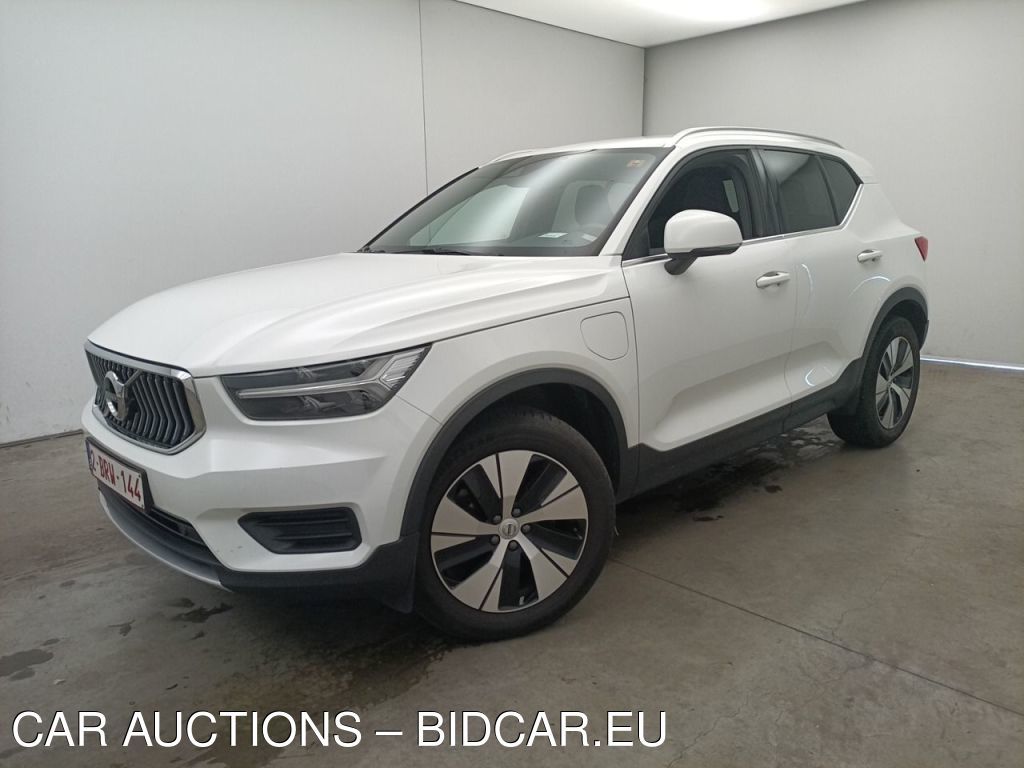 Volvo Xc40 - 2022 XC40 1.5 T4 PHEV CORE BRIGHT DCT, 2022