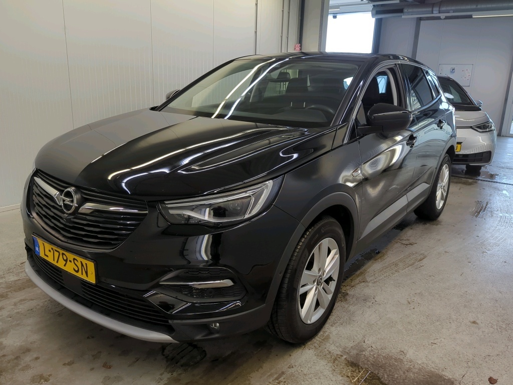Opel GRANDLAND X 1.2 Turbo 96kW Business Elegance, 2021