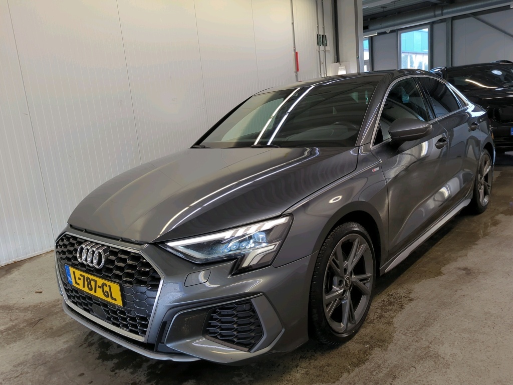 Audi A3 30 1.0 TFSI 81kW S-Edition sedan S-tronic, 2021
