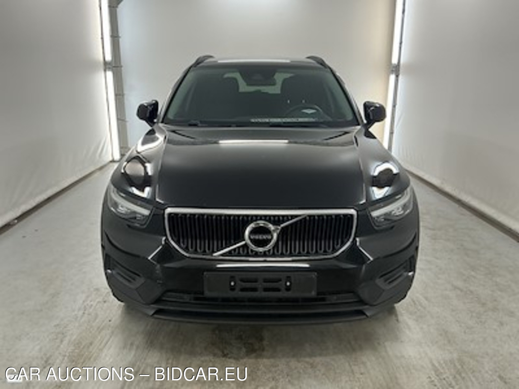 Volvo XC40 1.5 T2 MOMENTUM CORE
