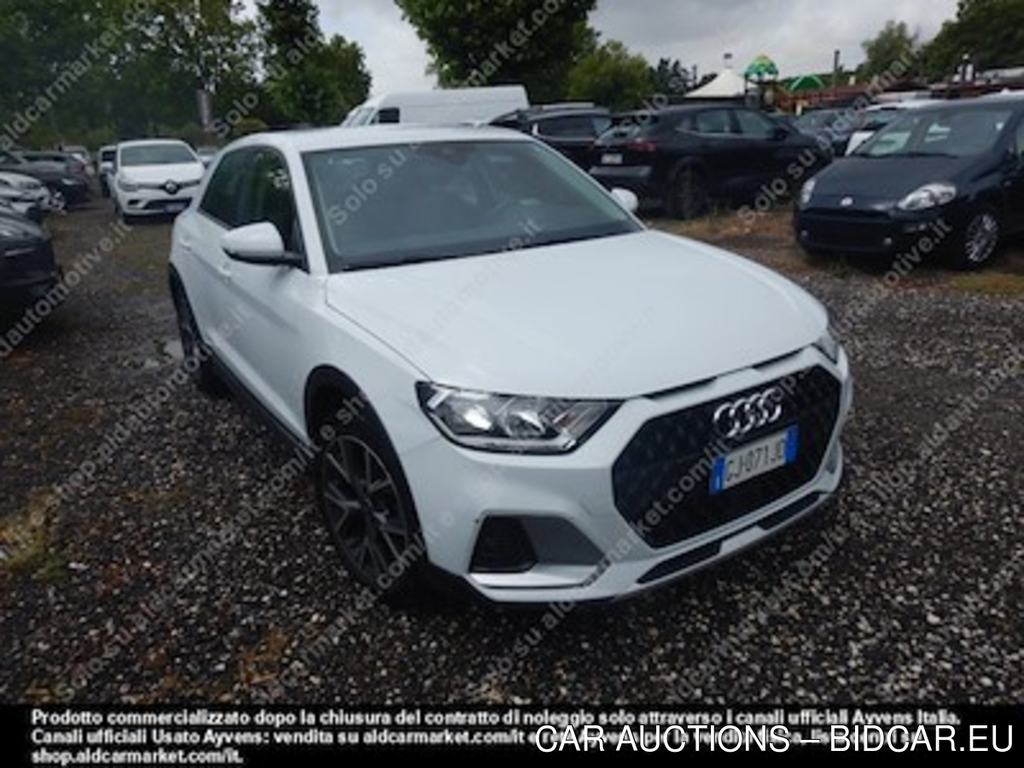 Audi A1 citycarver 30 tsi S -