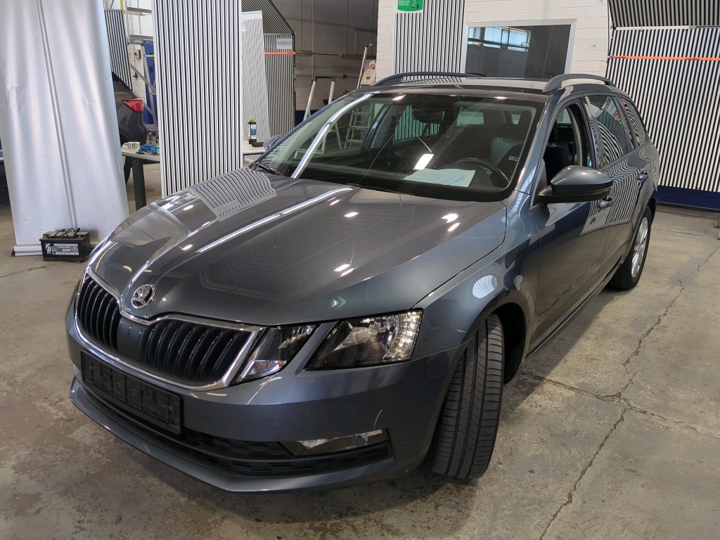 Skoda Octavia COMBI 2.0 TDI DSG Tour, 2020