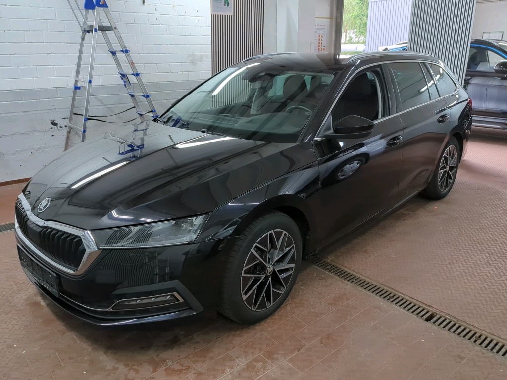 Skoda Octavia COMBI 2.0 TDI DSG Style, 2021