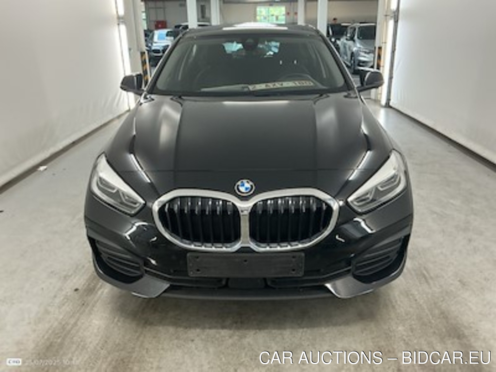 BMW 1 series hatch 1.5 116D (85KW) Model Advantage Parking Assistant