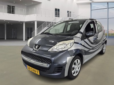 Peugeot 107 1.0-12V XS, 2011